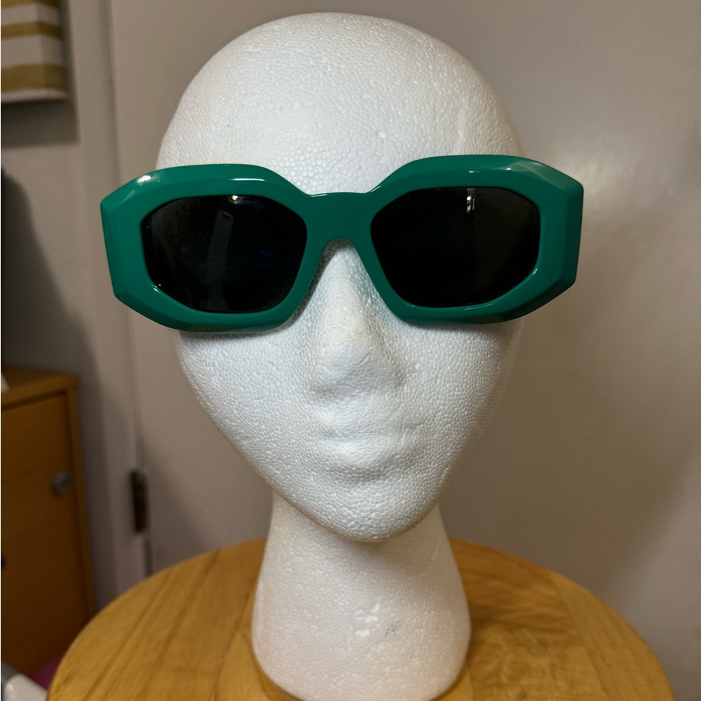 Versace Teal Green Sunglasses 53-18-145